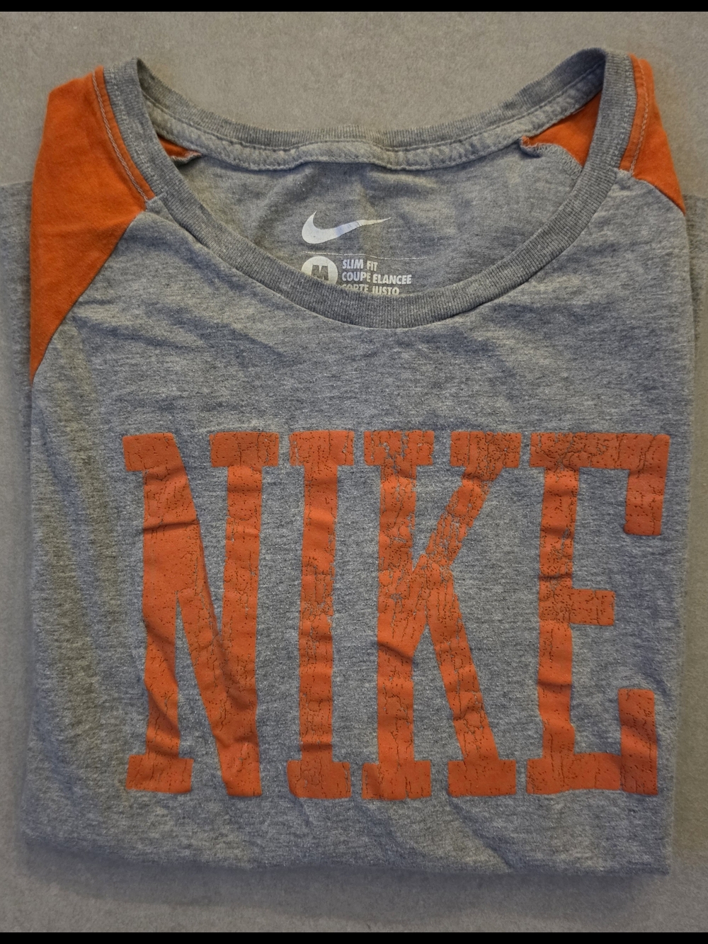 Womens Nike Gray & Orange 3/4 Sleeve Graphic Tee